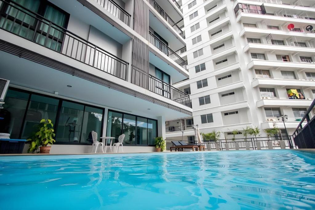 Huay Kaew Palace 1 Hotel Chiang Mai Ngoại thất bức ảnh
