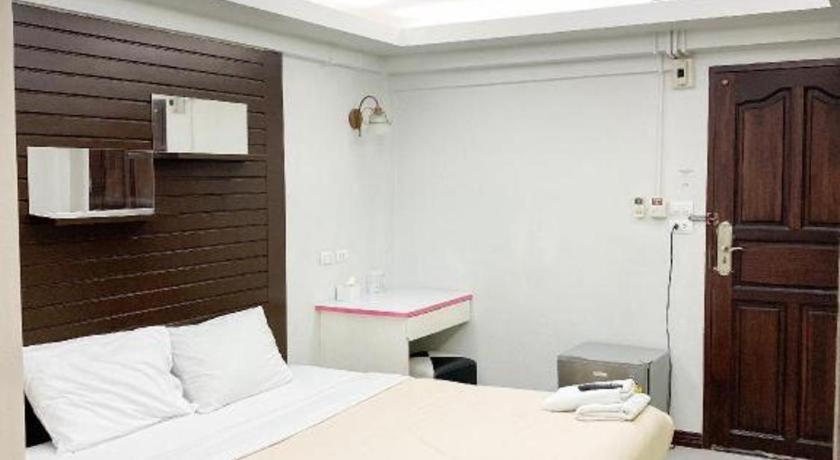 Huay Kaew Palace 1 Hotel Chiang Mai Ngoại thất bức ảnh
