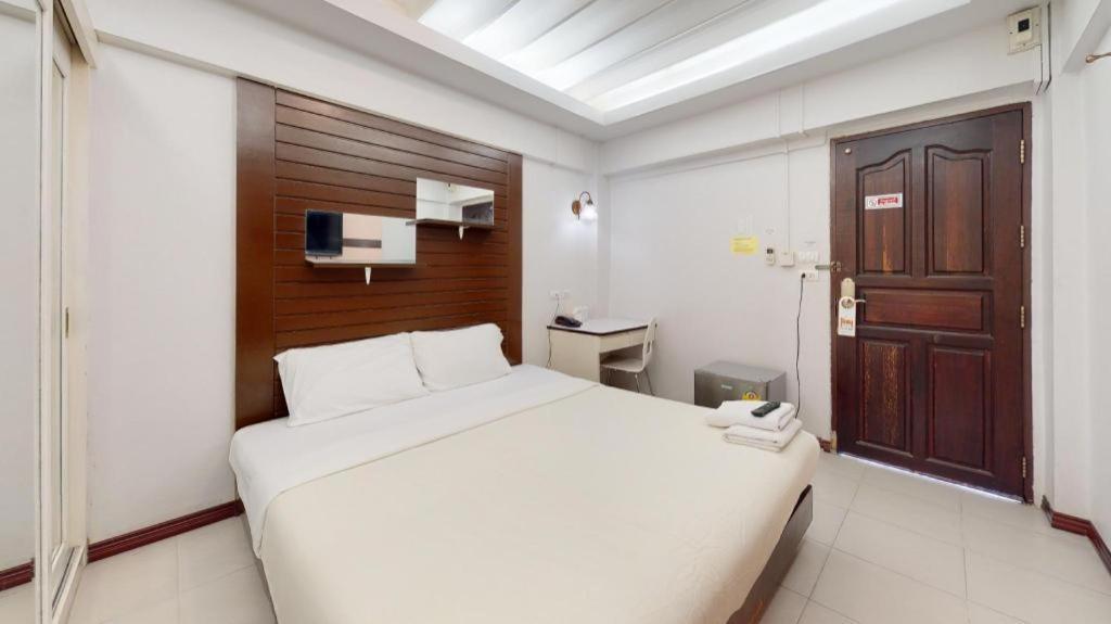 Huay Kaew Palace 1 Hotel Chiang Mai Ngoại thất bức ảnh