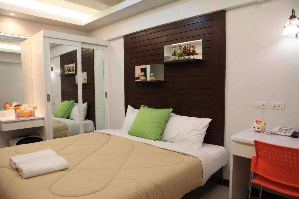 Huay Kaew Palace 1 Hotel Chiang Mai Ngoại thất bức ảnh